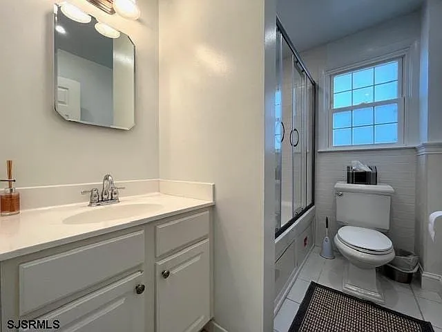 9615 Winchester Ave #B — Photo 7