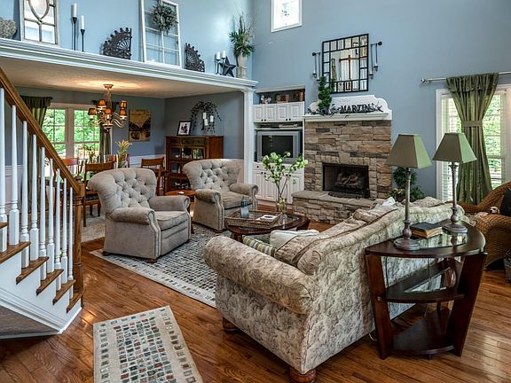 310 Orchard Brook Brooks-17