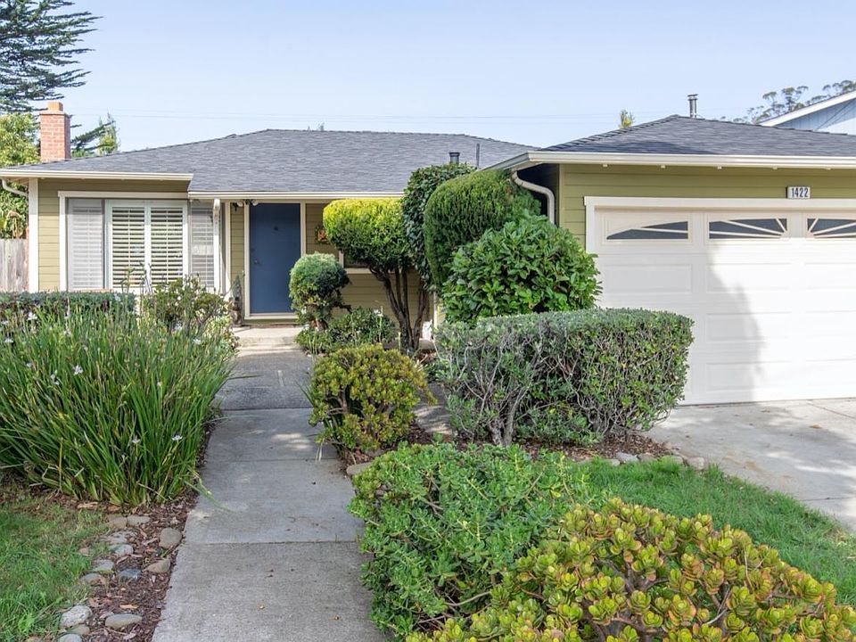 1st image of 1422 Serra Dr