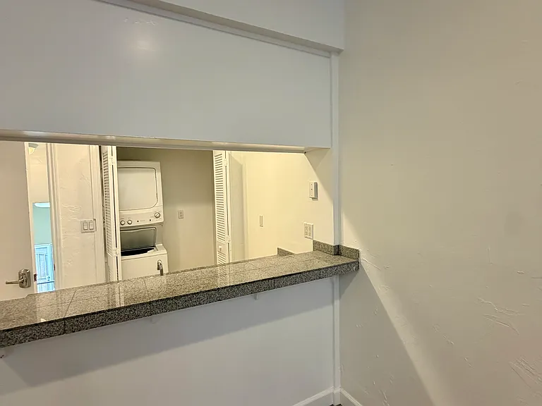 332 Culver Blvd #4B — Photo 6