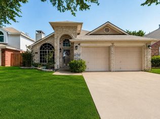 1153 Bayside Dr, Irving, TX 75060