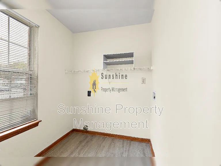 3468 Clover Meadows Dr — Photo 7