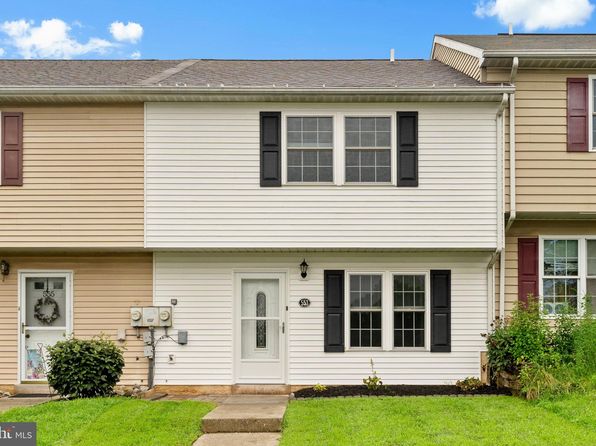553 Blaker Dr