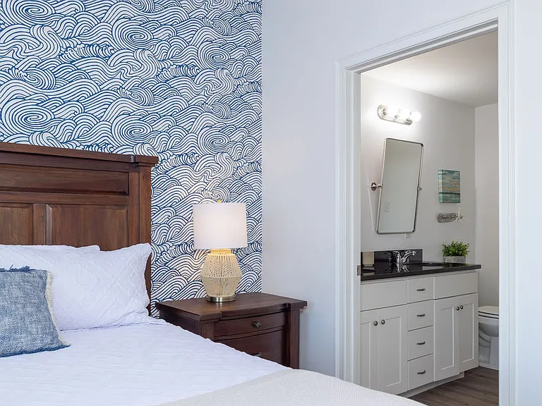 128 Ashworth Ave #206 — Photo 13