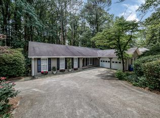 1450 Brawley Cir, Atlanta, GA 30319
