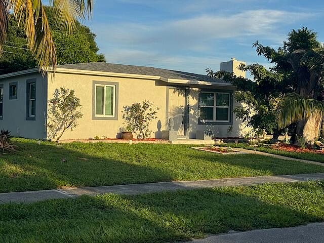 1st image of 2329 West Dr