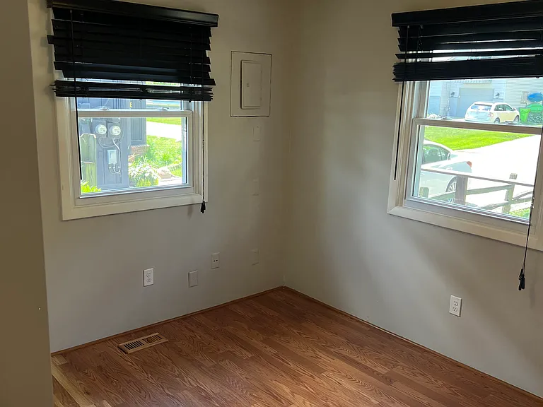 7920 Detroit Blvd — Photo 17