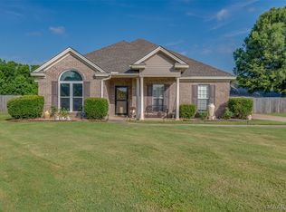 142 Fanoni Ln, Wetumpka, AL 36092