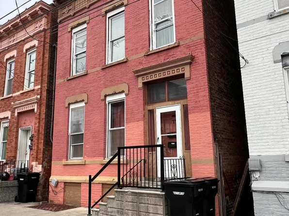 480 1st Street, Troy, NY 12180