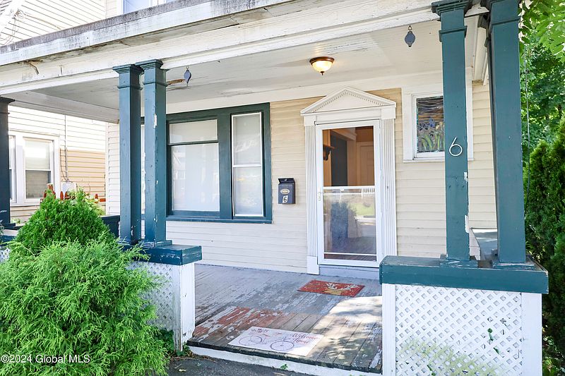 2nd image of 6 Osborne Road