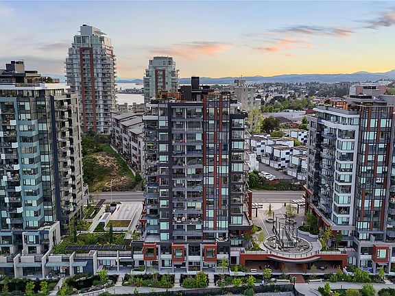 2nd image of 363 Tyee Rd #408