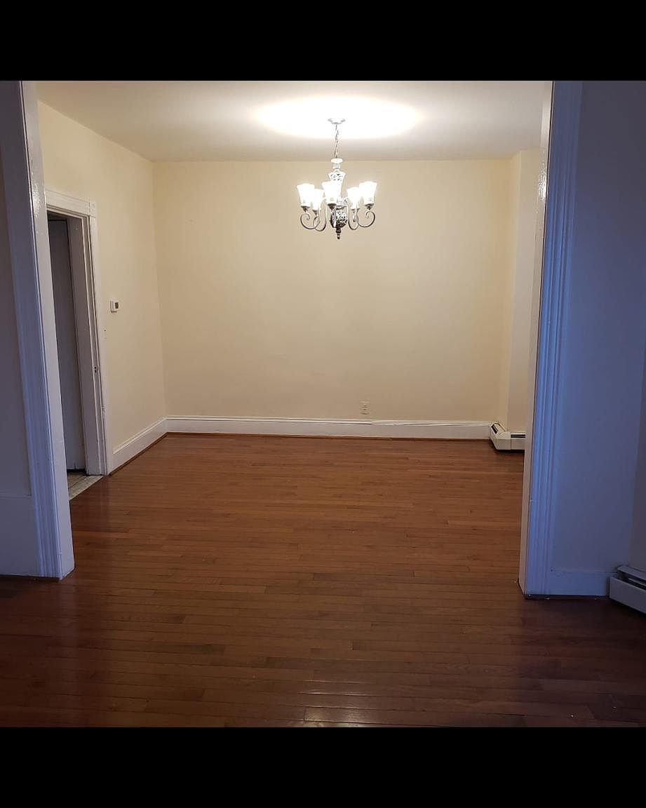 12 Gladstone St APT 3, Providence, RI 02905 Zillow