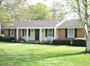 89 Saint Andrews Dr, Beaver Falls, PA 15010