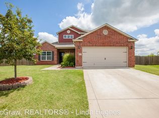 9924 E Swan Dr, Claremore, OK 74019