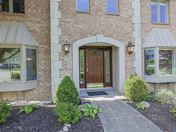 3rd image of 5285 Laurelridge Ln