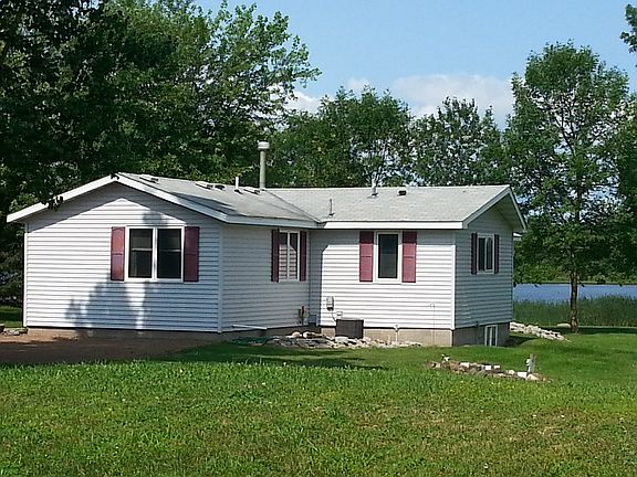 3rd image of 26604 Lakeview Dr