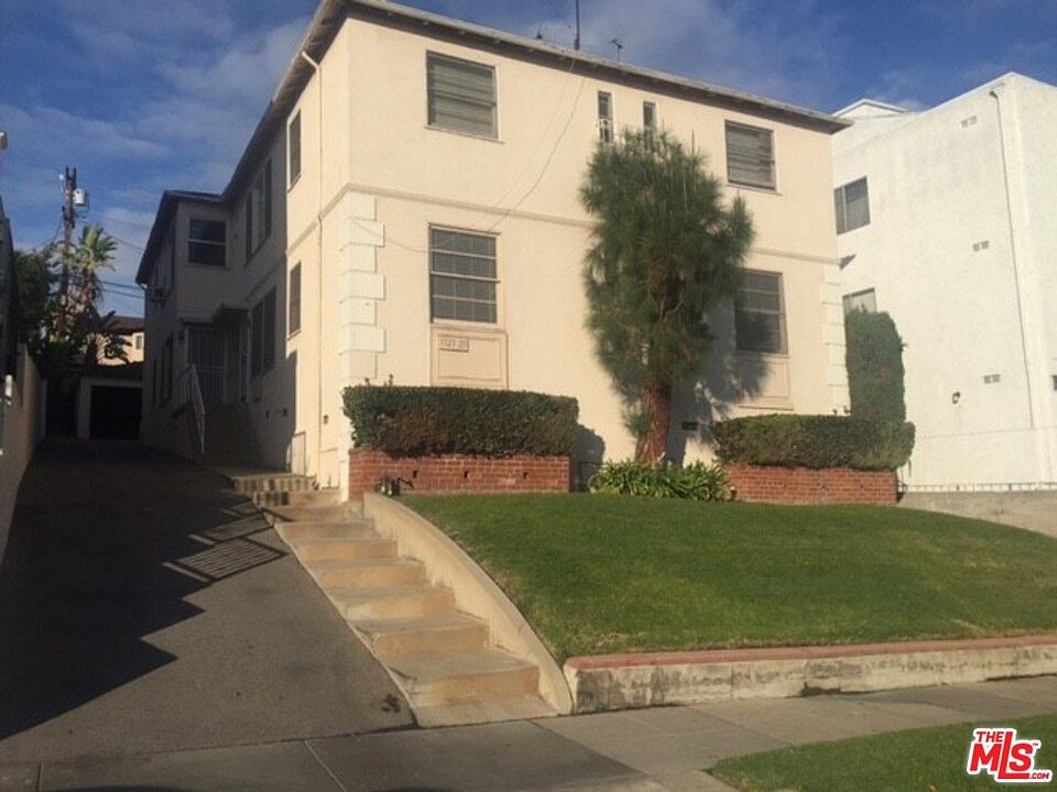1st image of 1523 S Beverly Dr