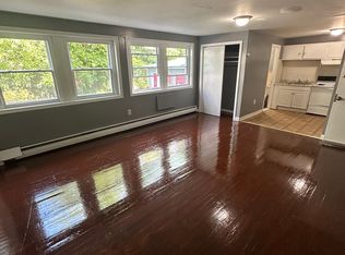 185 Barker St APT A4, Hartford, CT 06114