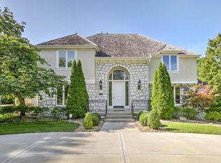11700 Norwood St, Leawood, KS 66211