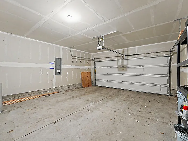 15065 Iverson Loop SE — Photo 7