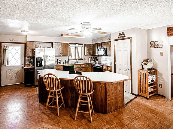 4th image of 264 Holloway Ln