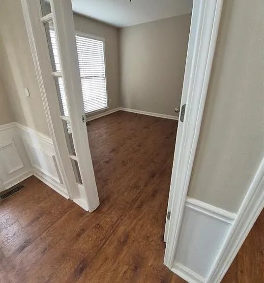 450 Stedford Ln — Photo 14
