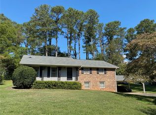 1126 McCormick Way SW, Marietta, GA 30008