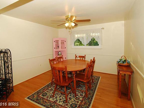 5th image of 25912 La Salle Ct