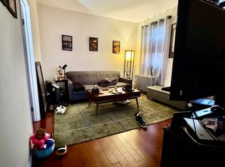 30-86 44th St #4A, Astoria, NY 11103