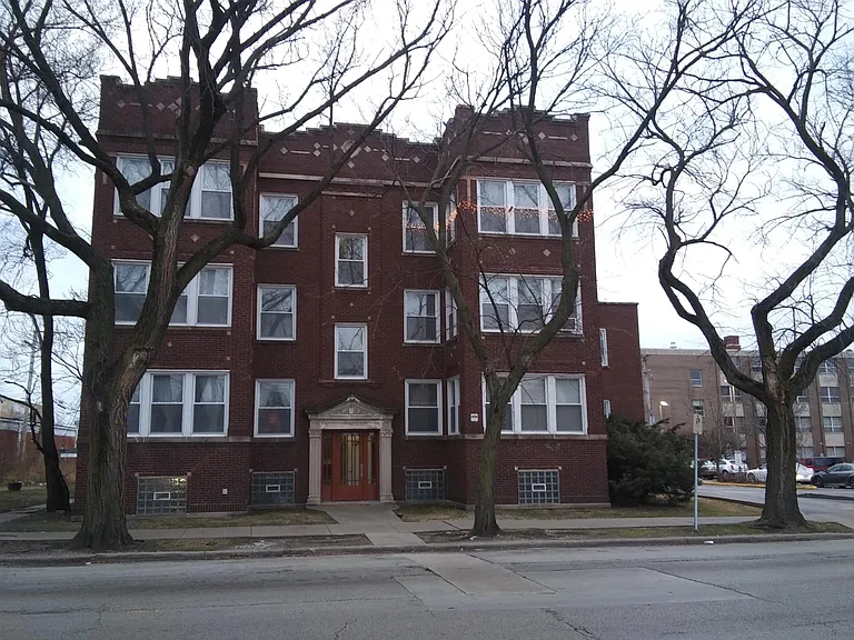 2427 W Touhy Ave #1E — Photo 1