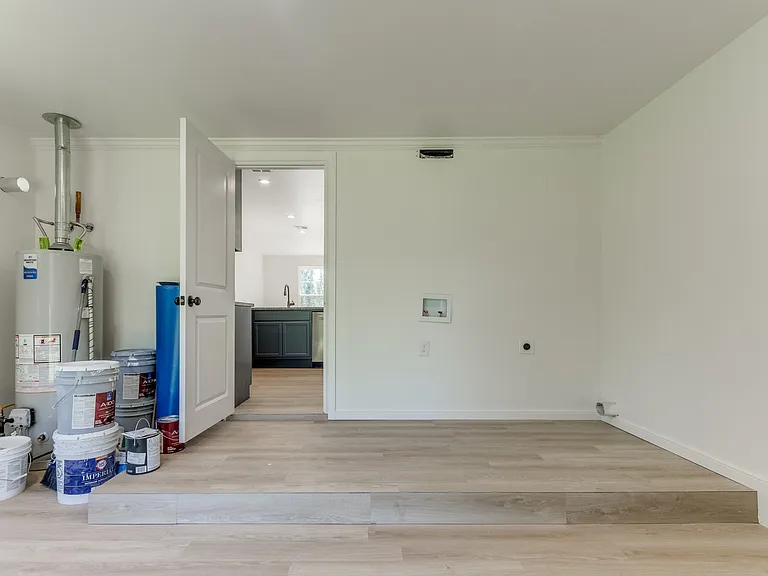 118 S Cook Ave — Photo 32