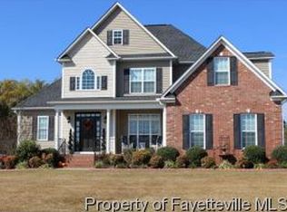 3821 Barnsdale Dr, Wade, NC 28395