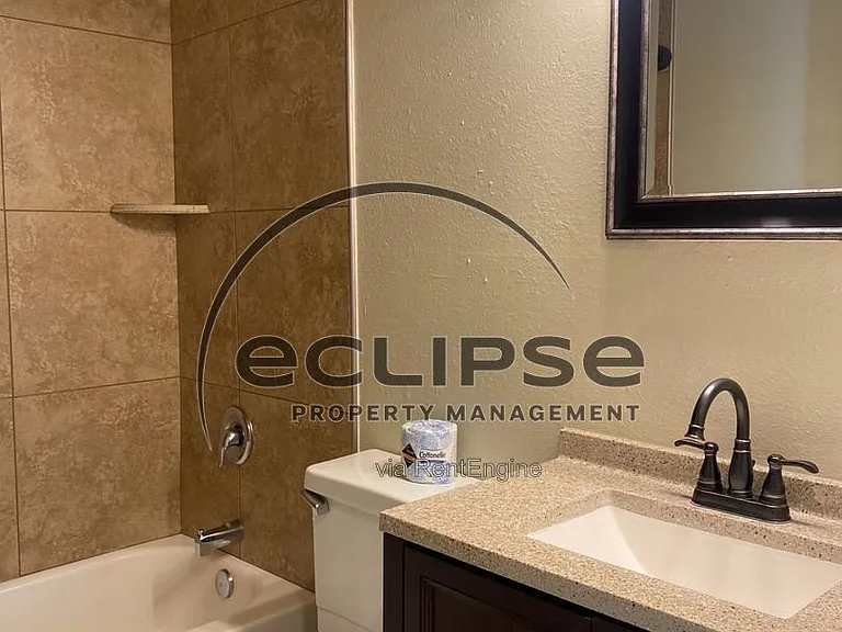 512 Bell Ct #B1 — Photo 18
