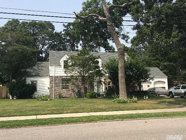 1st image of 1047 Bay 24th St