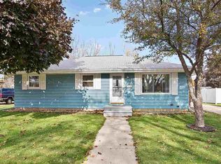 728 E Coolidge Ave, Appleton, WI 54915