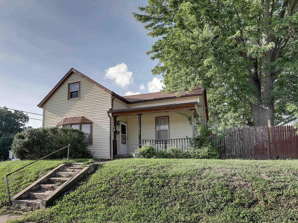 1st image of 1219 Lind St