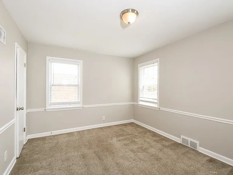 1249 Waldorf Dr — Photo 13