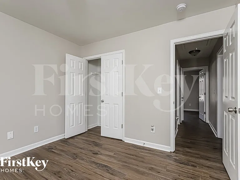 5902 Black Willow Dr — Photo 12