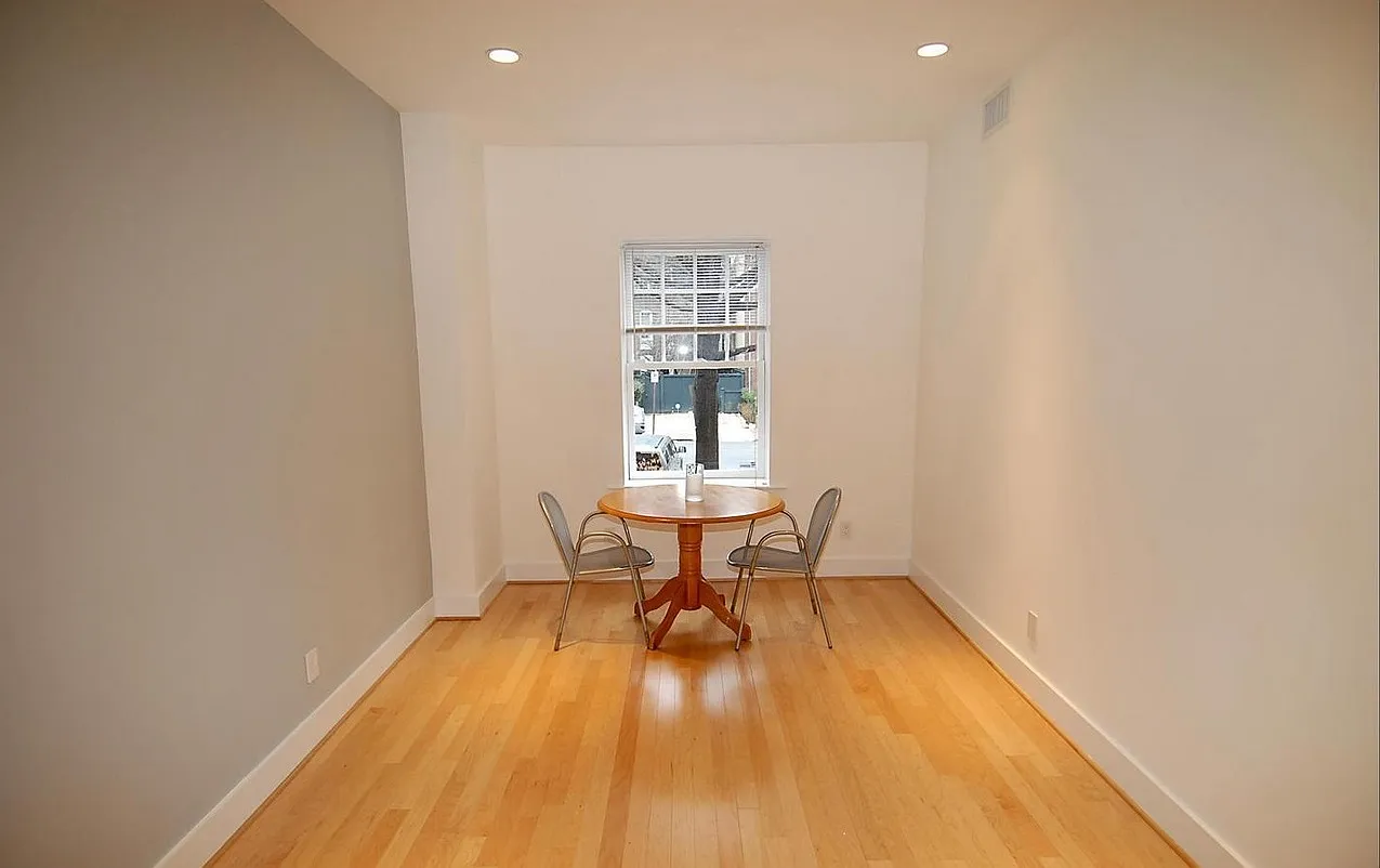 2 bed, 700 sqft, $3,650 — Photo 4