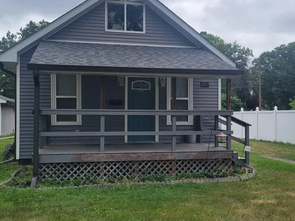 2863 Vanderburg St, Lake Station, IN 46405