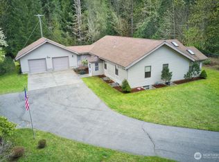 9068 Cantershire Ave NE, Bremerton, WA 98311