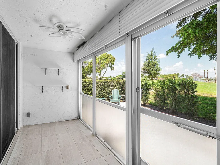 2303 Lowson Blvd #D — Photo 20