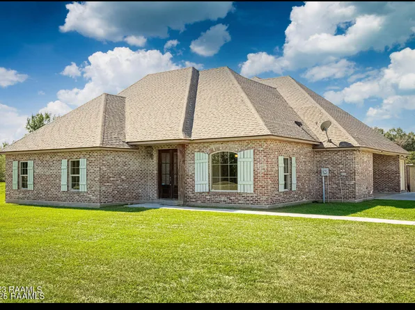 2916 Romero Rd, Youngsville, LA 70592