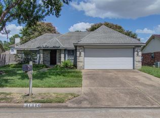 11810 Stone Bridge Dr, Houston, TX 77064