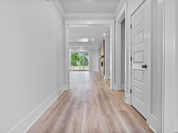 2nd image of 333 Pecan Orchard Rd