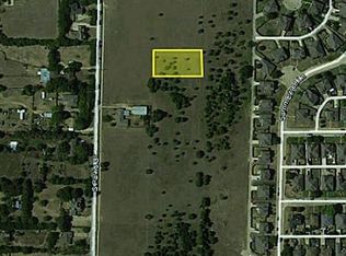 14 Tulip Trl, Desoto, TX 75115