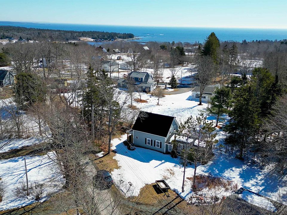 1st image of 27 Flat Hill Rd