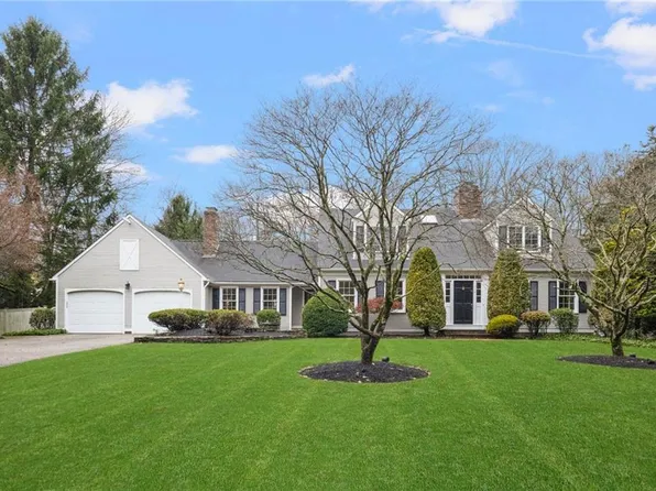 60 Crystal Dr, East Greenwich, RI 02818