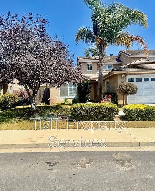 4 bed, 3.0 bath, 2312 sqft, $4,380 — Photo 1