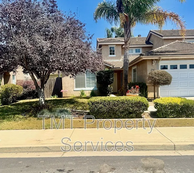 2742 La Purisima Ave — Photo 1